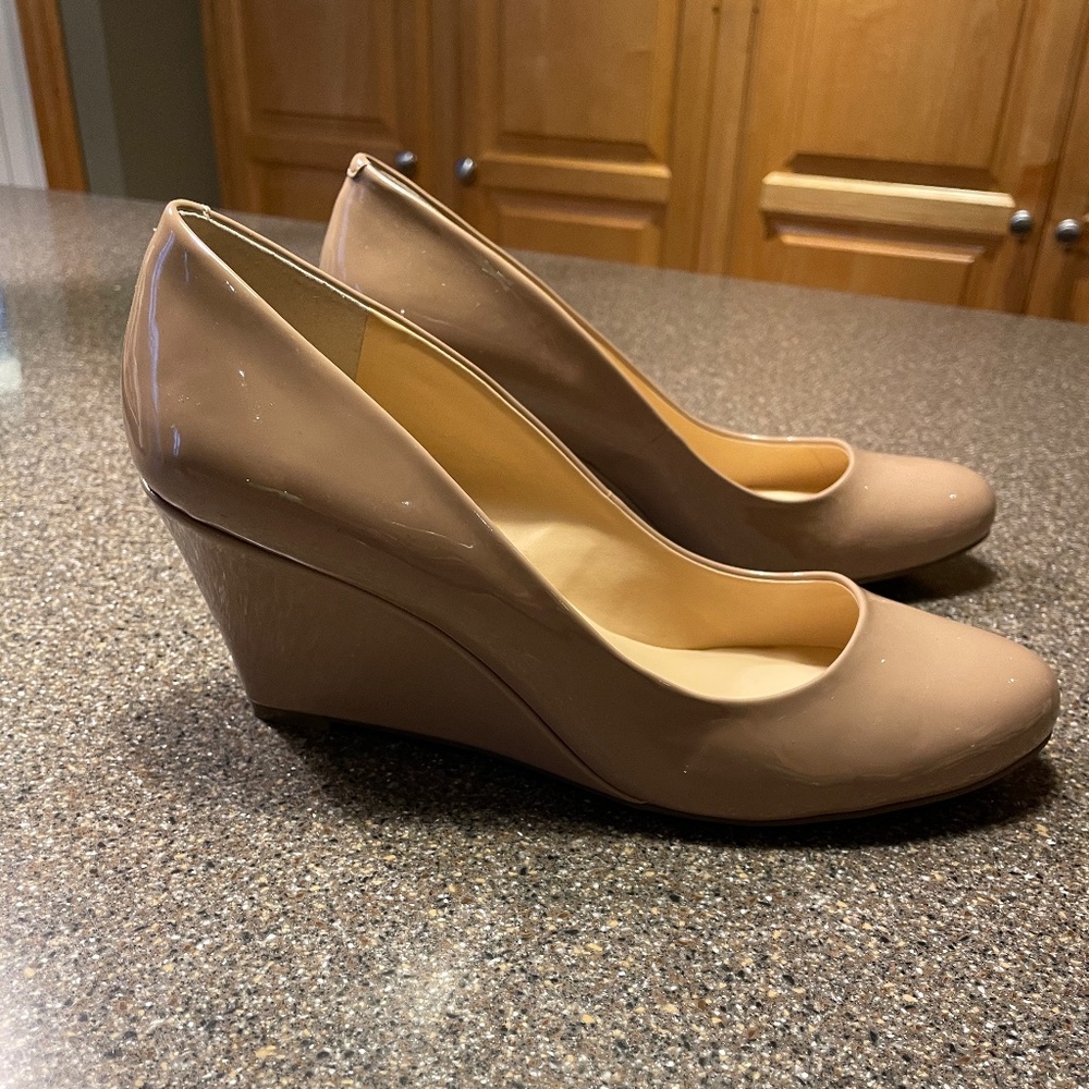 Jessica Simpson Wedge Pumps Taupe Patent Leather